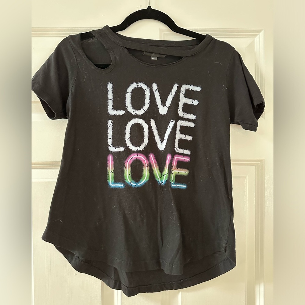 Chic 2 Chic Trendy T-Shirt Juniors size XL or 16